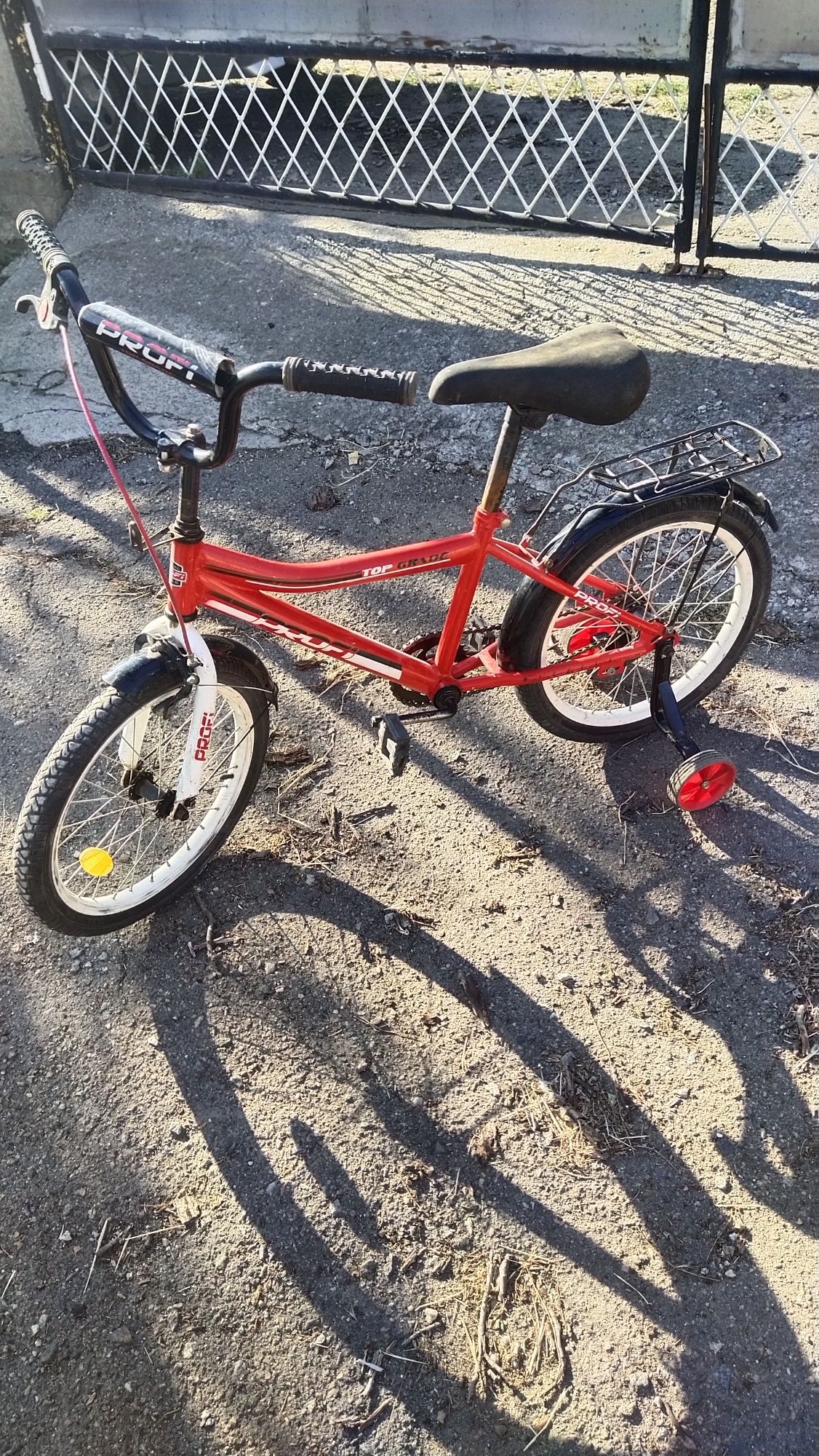 Продам велосипед дитячий Profi 18