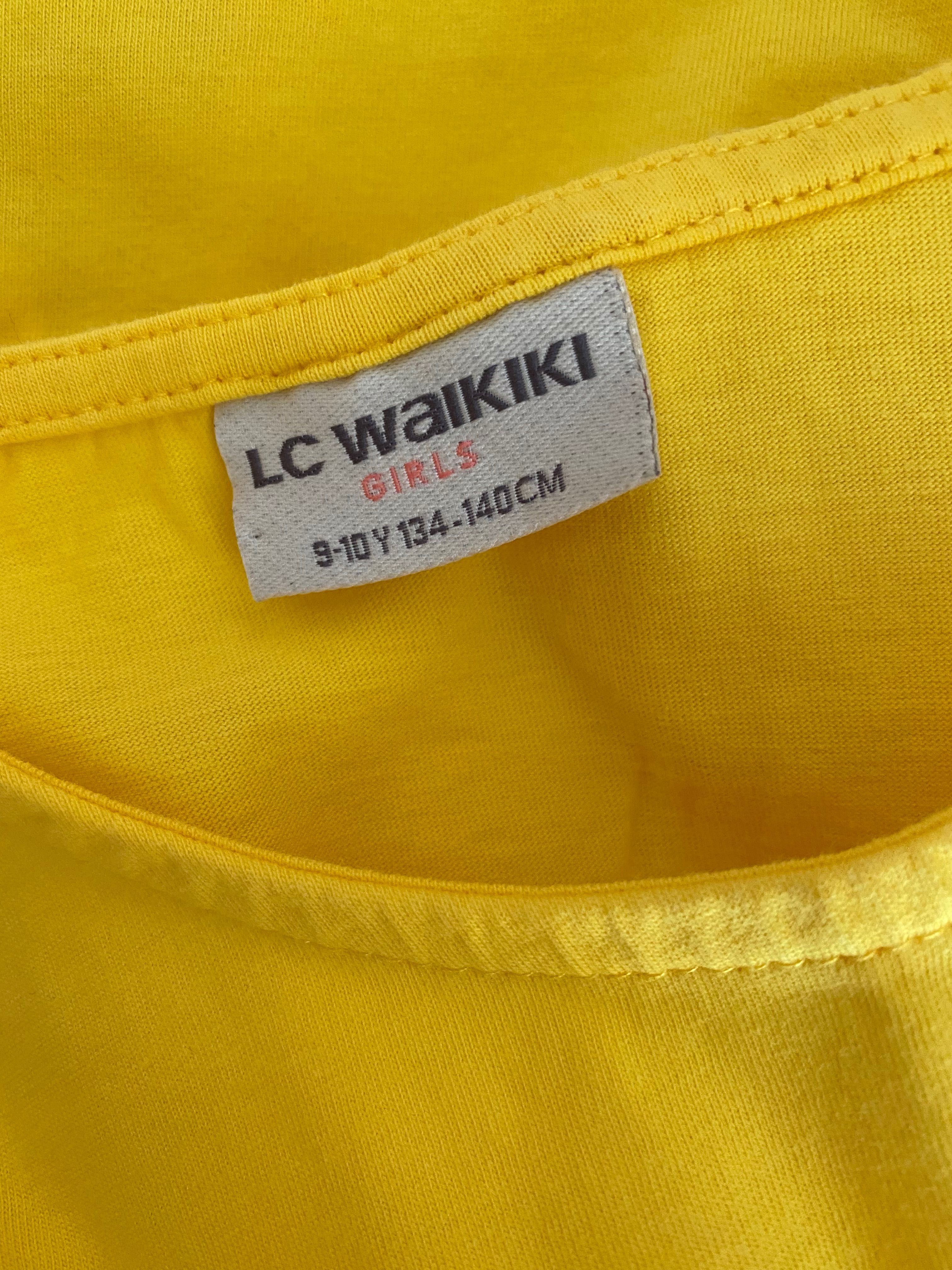 Top LC Waikiki 9-10 lat