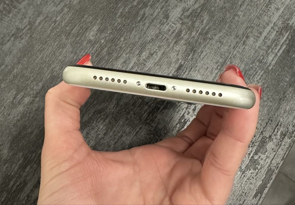 Iphone 11, 128 . Айфон 11