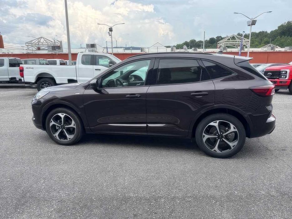 Ford Escape ST-Line Select      2023