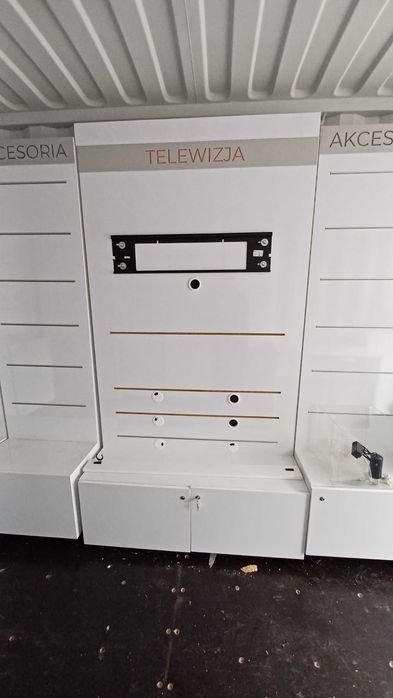 Regały wystawowe do telefonów komórkowych