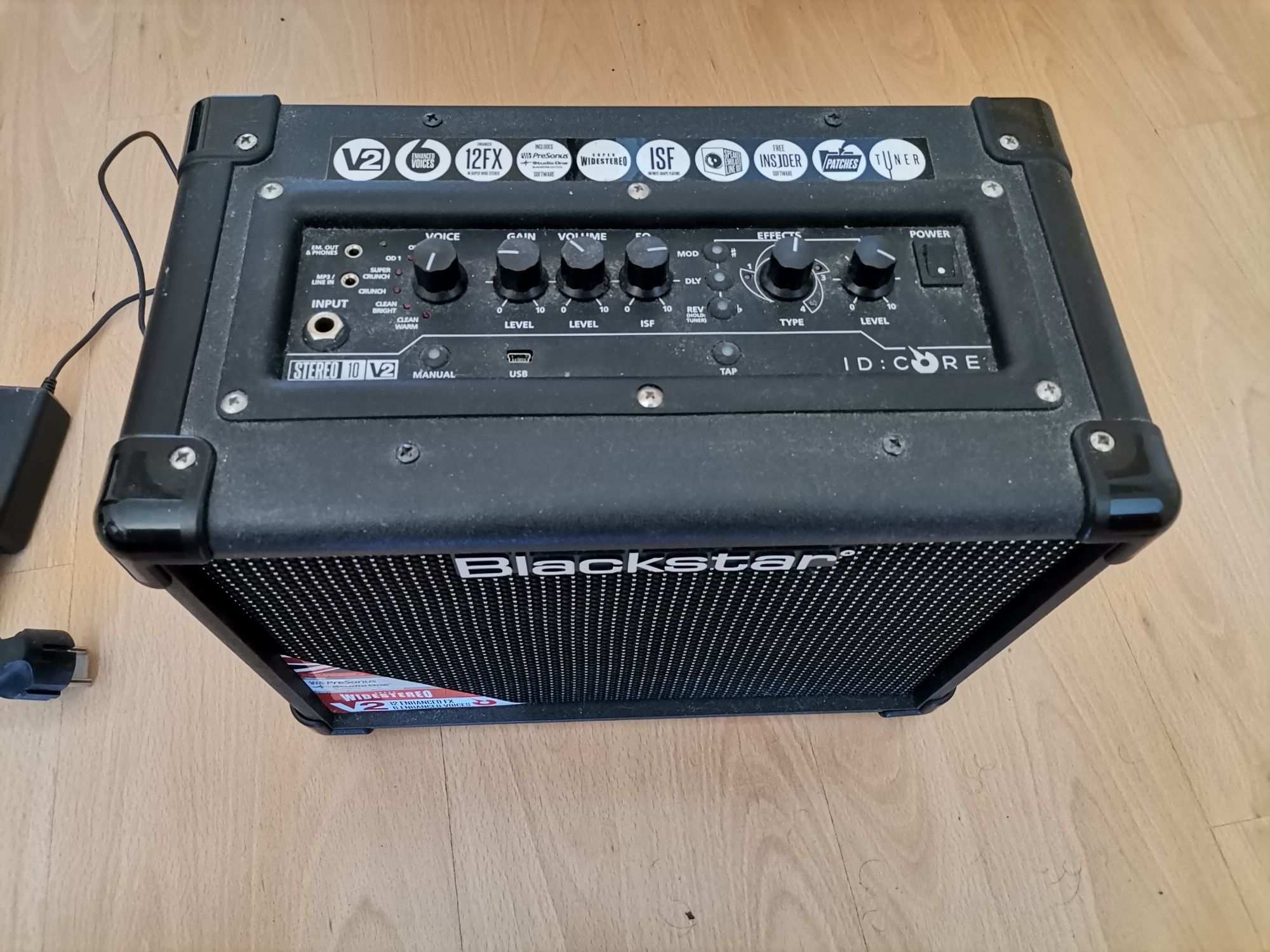 Amplificador Blackstar ID:CORE 10 v2