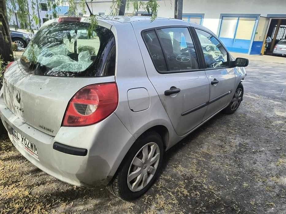 Renault Clio 2006rok 1.5 DCi