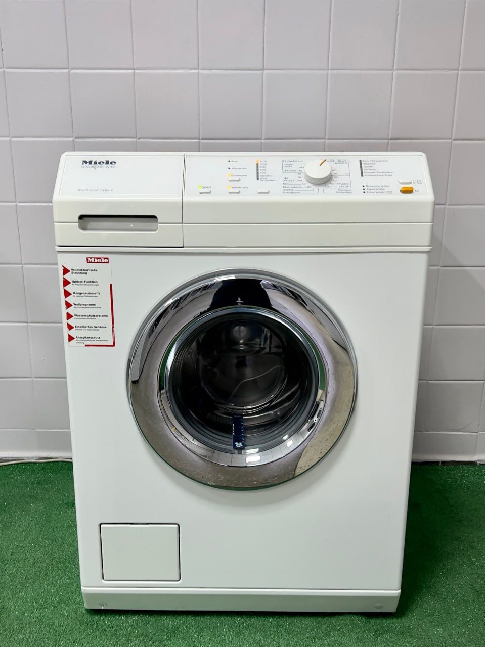 Пральна машина Miele NOVOTRONIC W 327