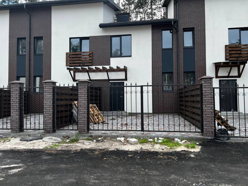 Продам таунхаус, максимальне наповнення, поряд парк 70000 $