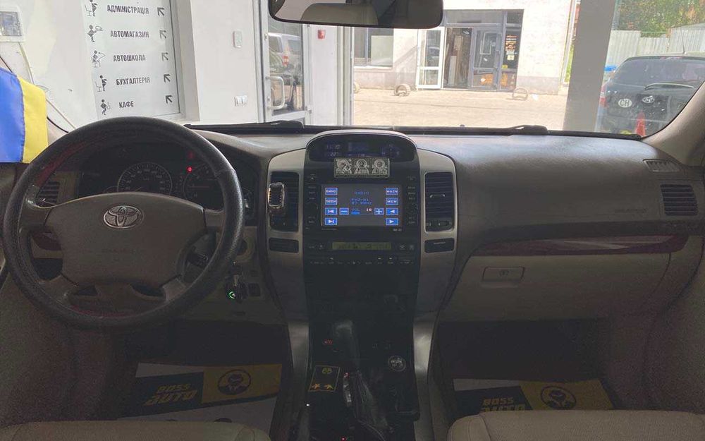 Toyota Land Cruiser Prado 120 2006