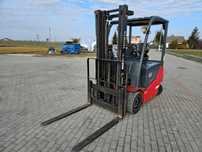 Wózek widłowy elektryczny TOYOTA TRAIGO 30 8FBKT30