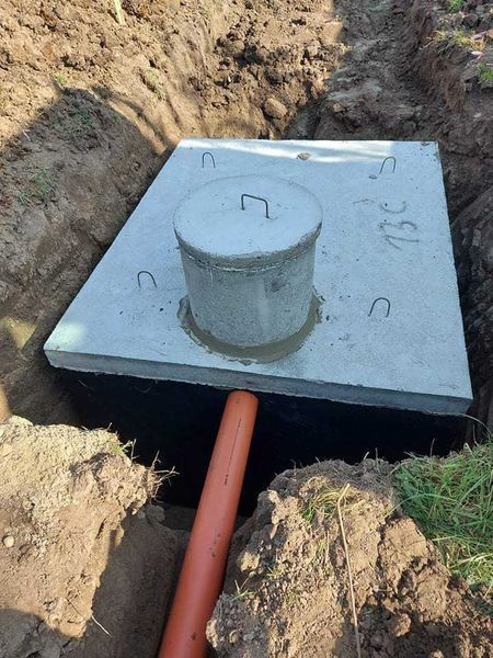 Szamba betonowe zbiorniki na deszczówkę szambo ścieki 12 10m3 8 14 6