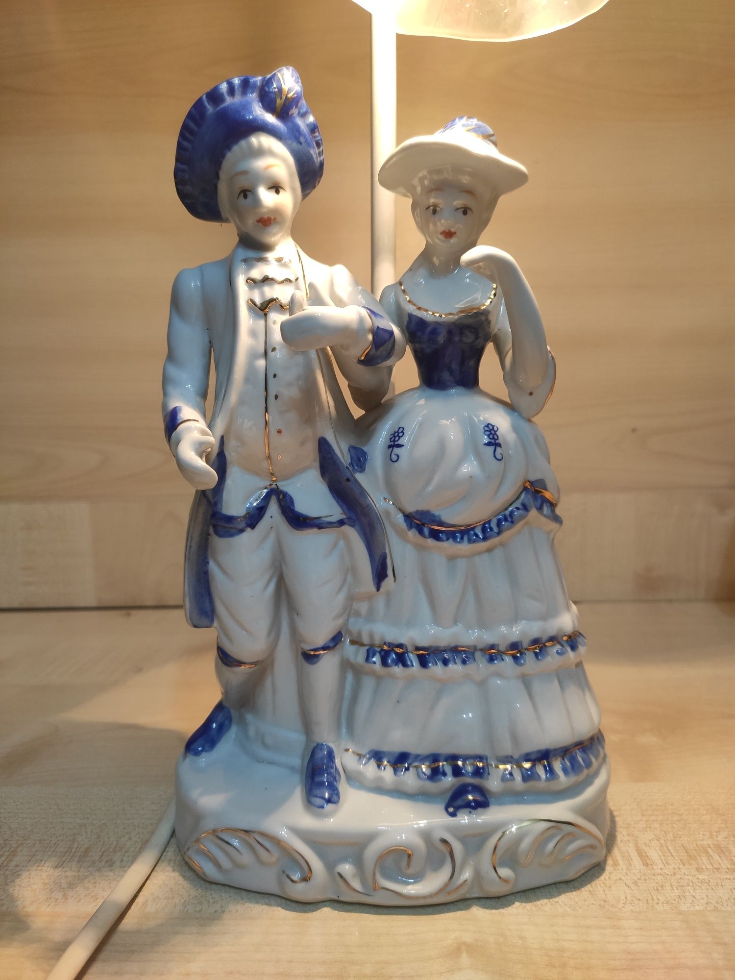 Porcelanowa Figurka, Lampka Nocna,