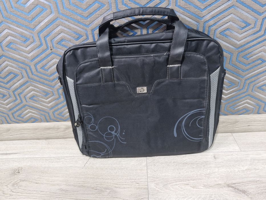 Продам сумку для ноутбука 15.6 (HP)