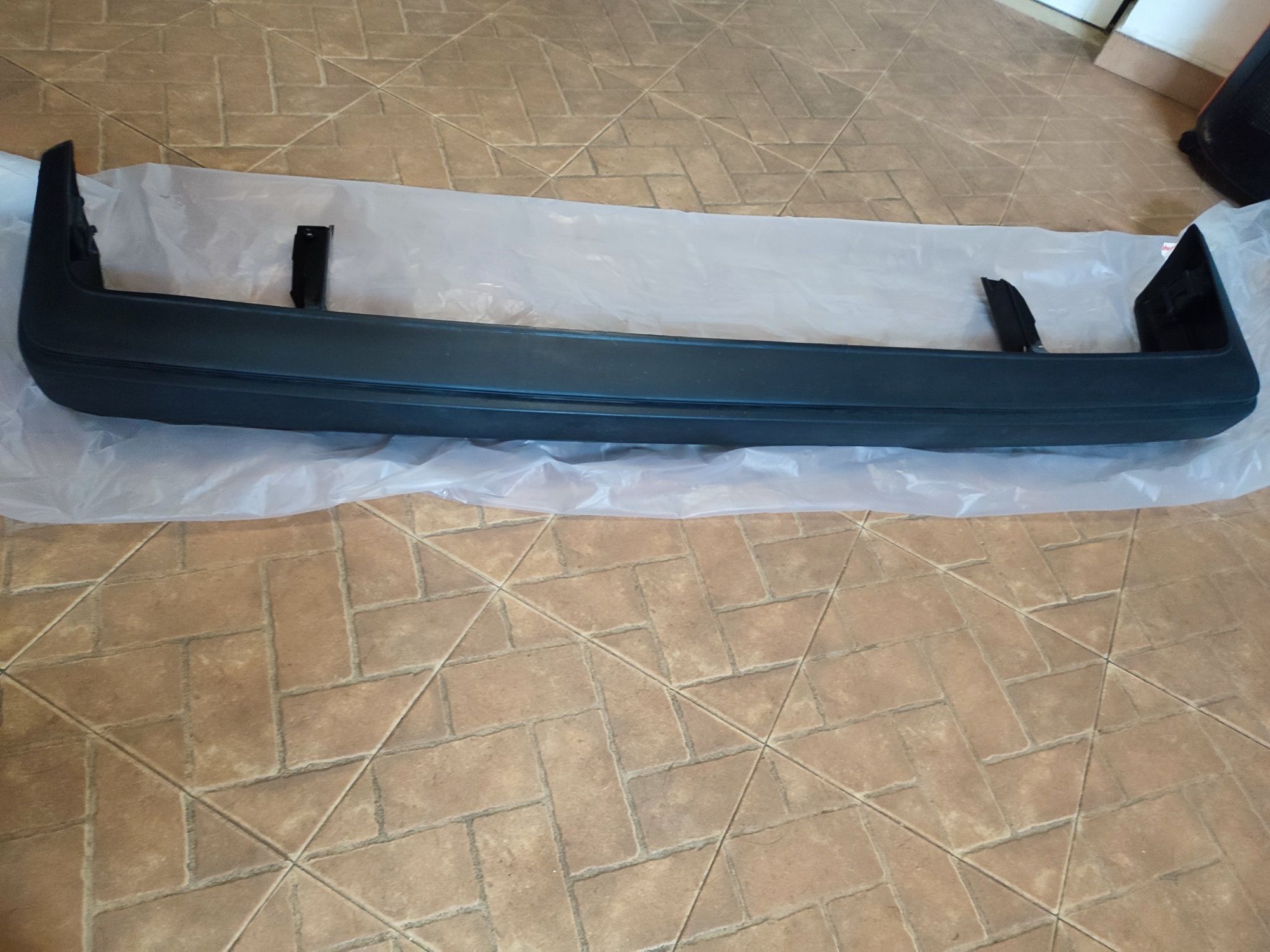 Para choques traseiro golf 2 NOVO