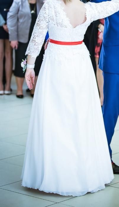 Suknia ślubna - 38/40 idealny stan, raz użyta,szyta na miarę-tanio!