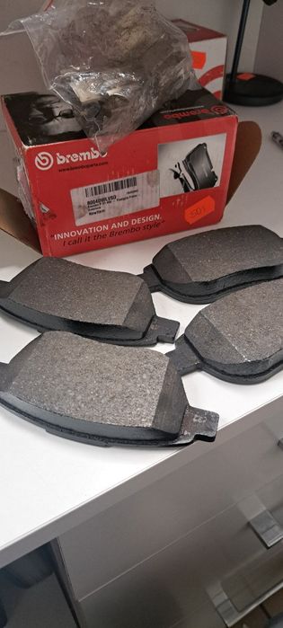Klocki hamulcowe brembo  P61 069