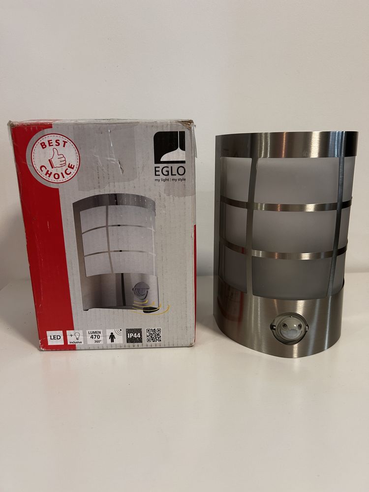 Lampa zewnentrza uzywana.