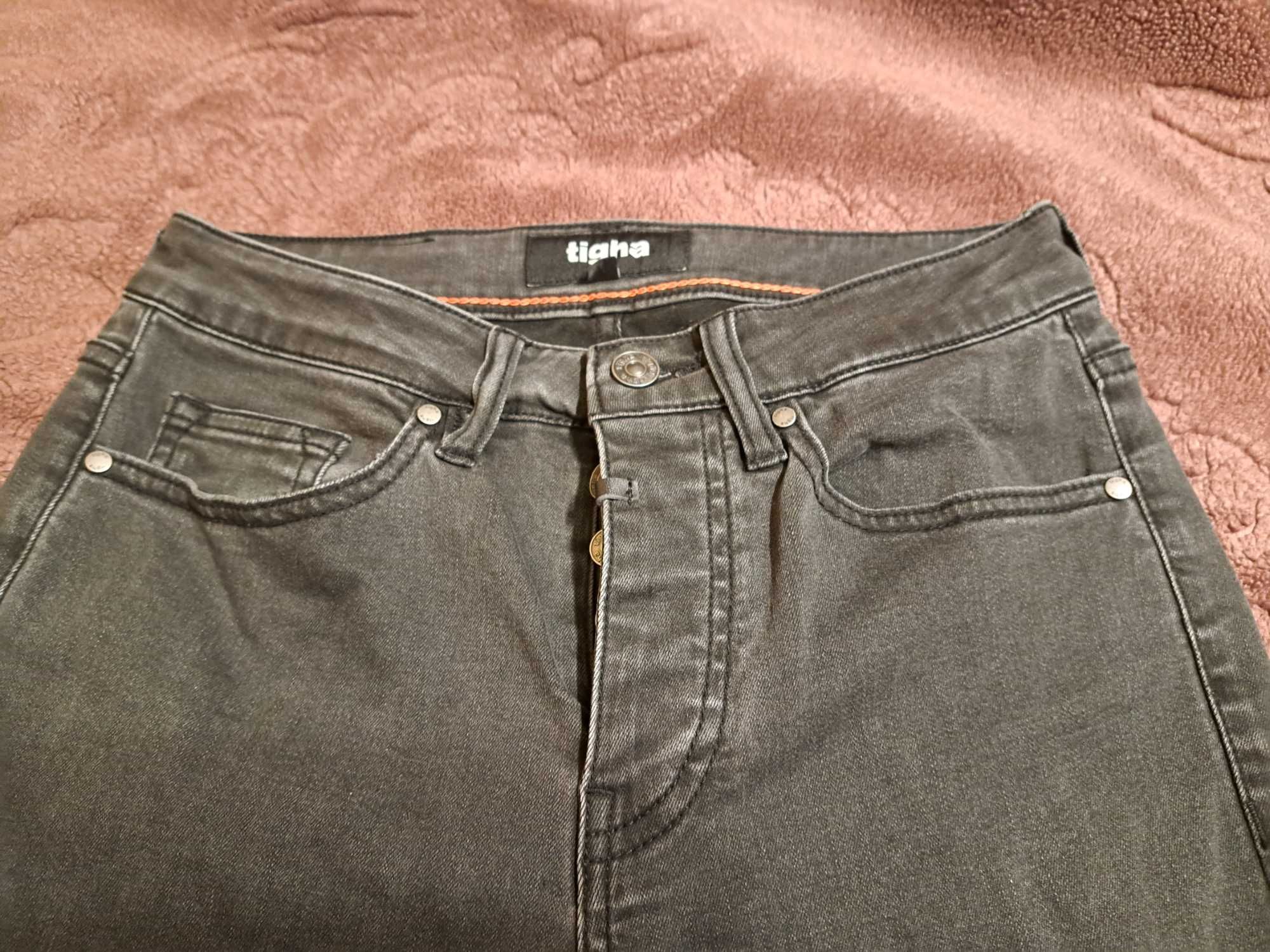 Spodnie jeansowe rurki Tigha 29/32 czarne dla chłopaka