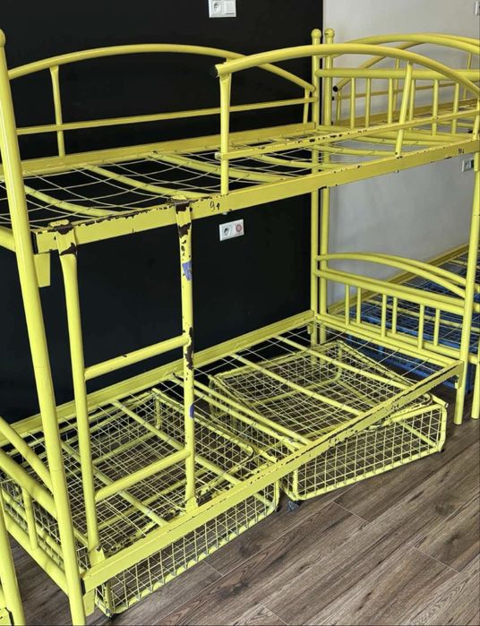 Łóżko pietrowe stalowe 80x200 wraz z stelazem pod materac