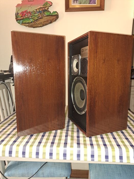 Wharfedale Linton 3XP  restauradas de novo  vintage dos anos 75/ 78