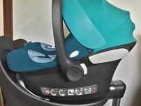 Fotelik samochodowy Cybex (2022 r) z bazą Isofix