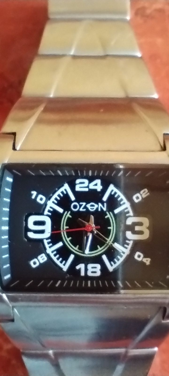 Zegarek  Japoński OZON  informacja Japan Movt Nr seryjny 6200 BK