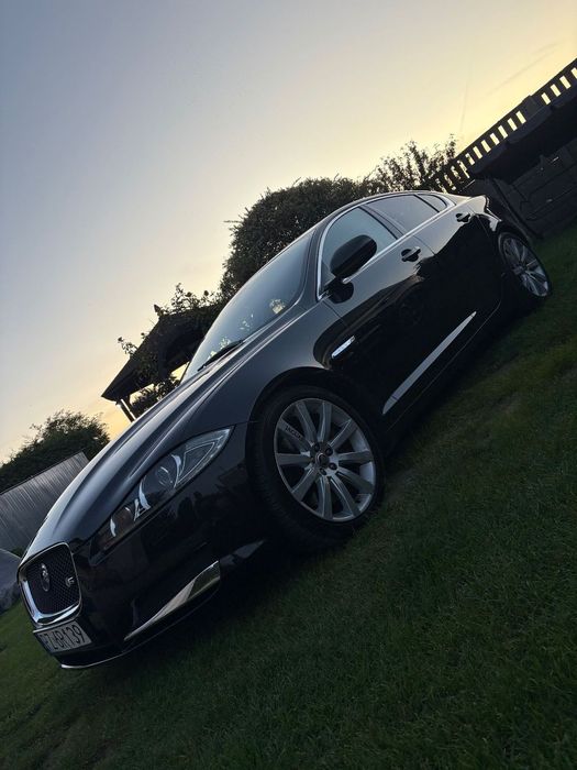 Jaguar XF Jaguar XF 3.0 V6 Diesel S • 275 KM • Automat • Koniec 2011 r. • Bogata