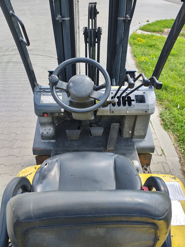 Wózek widłowy Nissan 1.8T, triplex 4,75m