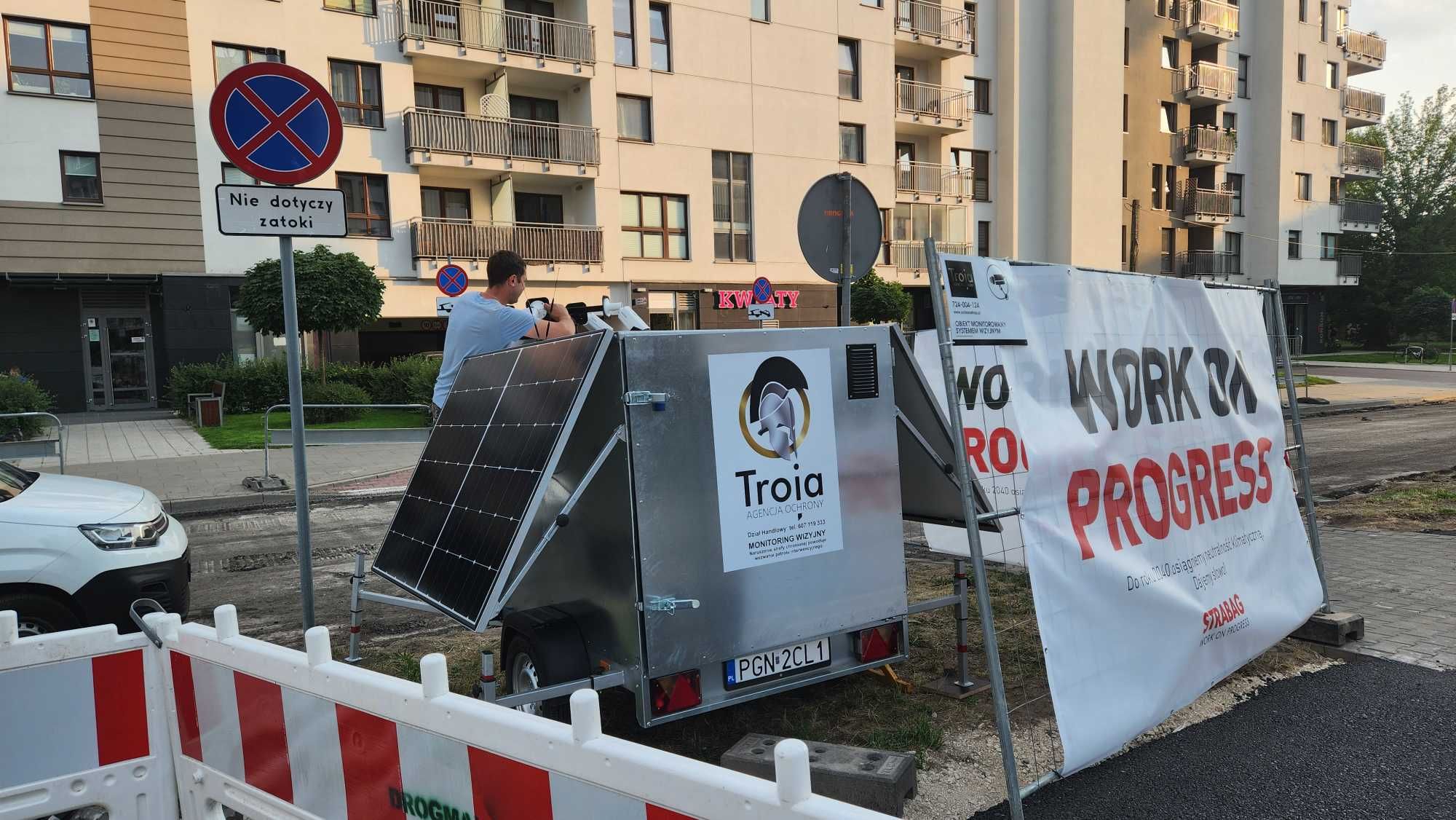 Mobilny monitoring wieża ,budowy, place, parkingi, grupa interwencyjna