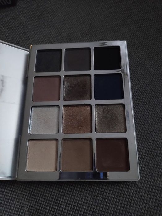Makeup by Mario -paletka cieni