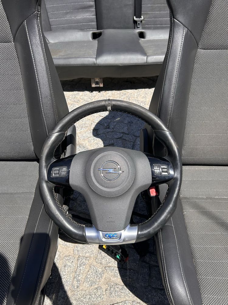 Vendo material Opel Corsa D OPC