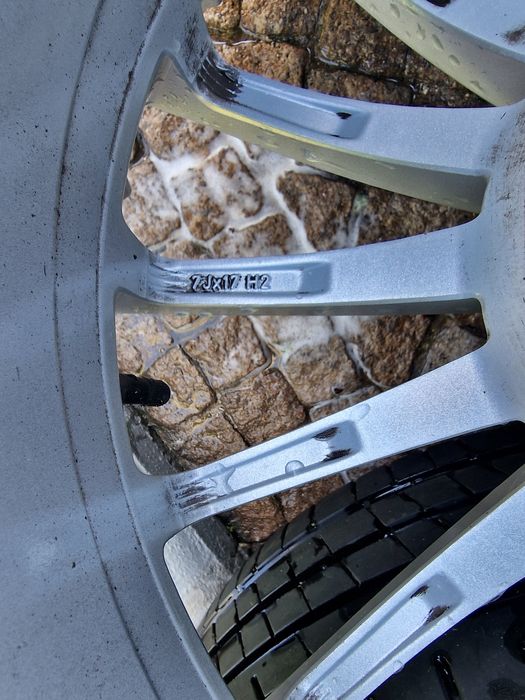 Jantes Alfa Romeo 17'' Toora 5x98