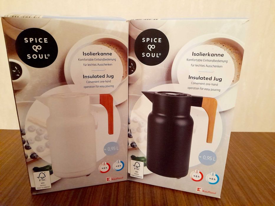 Termos z uchwytem bambusa