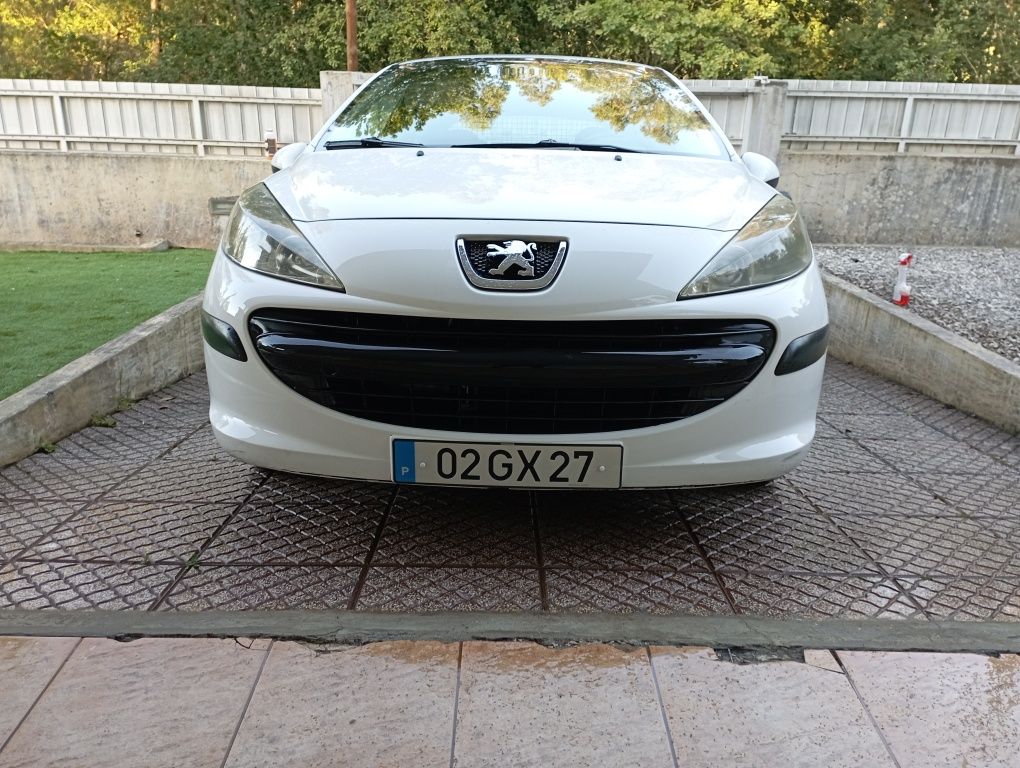 Peugeot 207 1.4 hdi