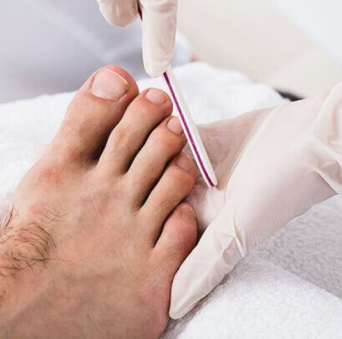 Pedicure/manicure masculino