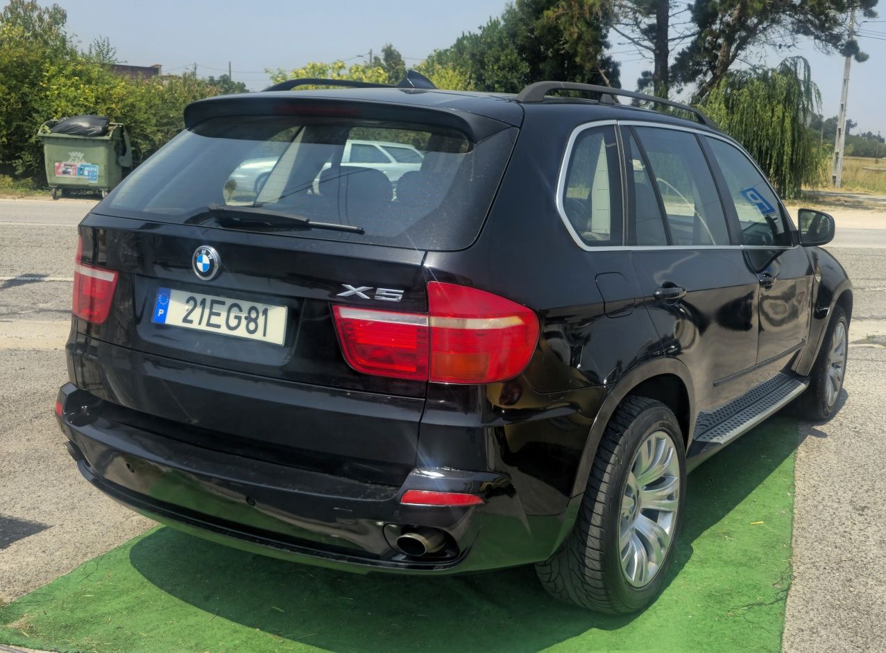 Bmw x5 3.0driv 201.000 klm financiamento