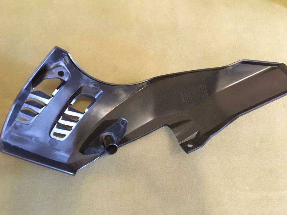 BMW G650GS Защита реле регулятора (46637727157)