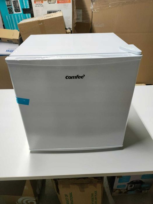 B250 Zamrażarka wolnostojąca mini mała 31 Litrów Comfee Czytaj opis