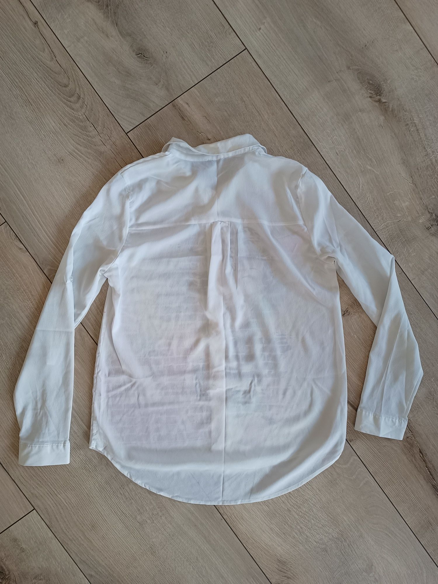 Biała koszula w print