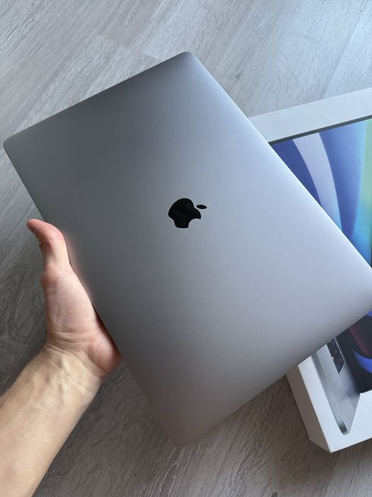 macbook pro 16 (2019) 16/500gb офіційний touch bar