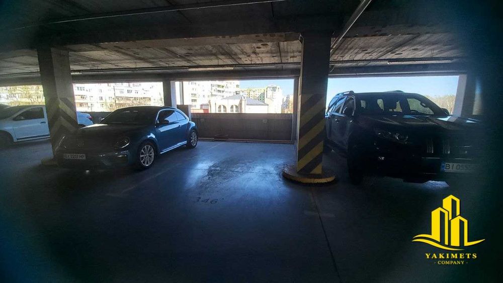 Продаж паркомісця проспект Миру, 28