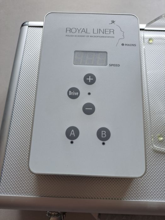 Maszynka do makijażu permanentnego