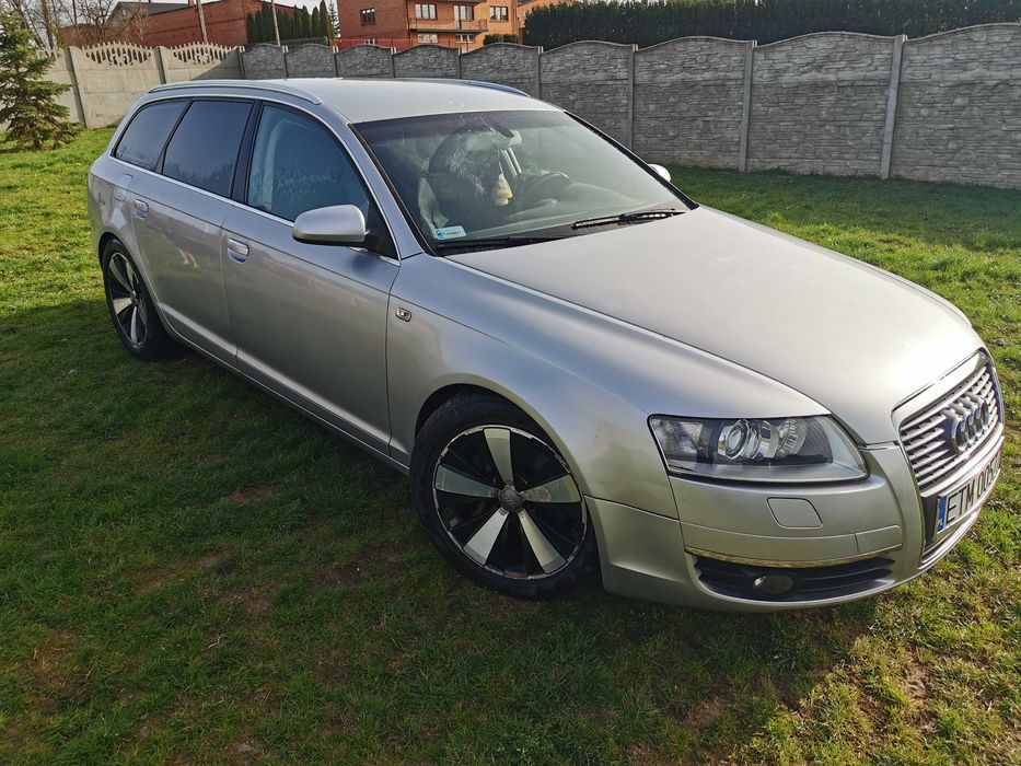 Audi a6 z 2006 roku 2,0 Tfsi z instalacją gazową lpg  uszkodzone.