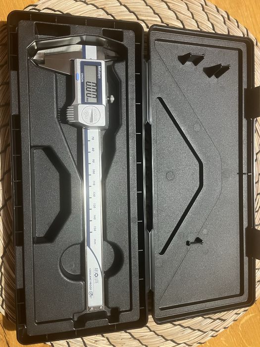 Suwmiarka elektroniczna Mitutoyo 150mm