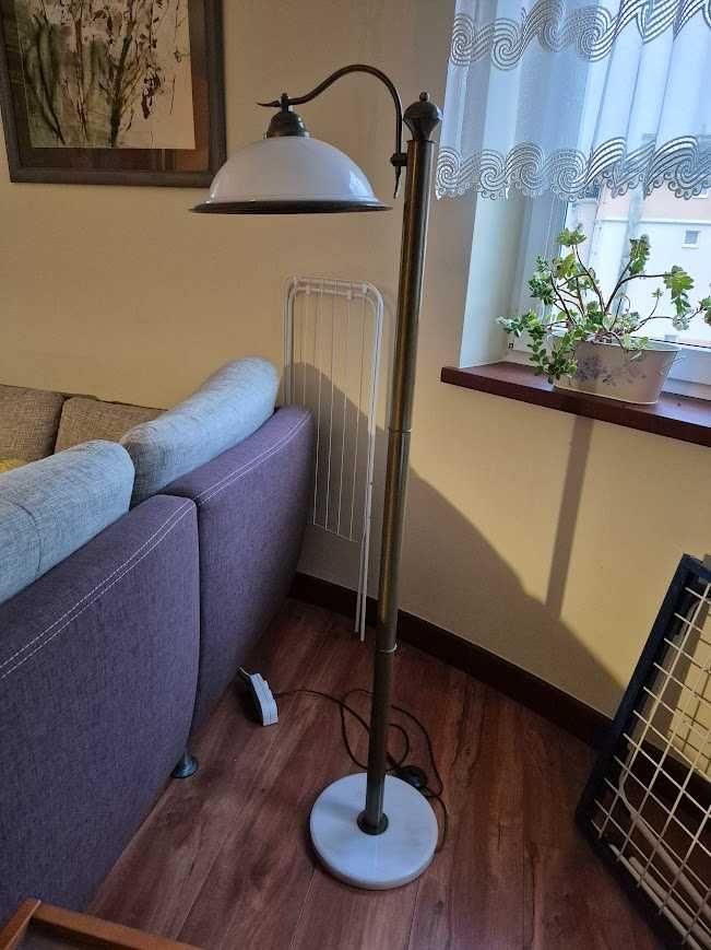 stara lampa mosiężna - podłogowa - stopa marmur, klosz szkło