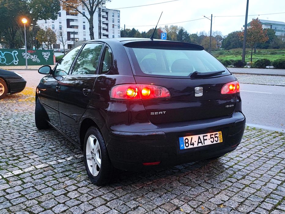 Seat Ibiza 6L 1.2 12v (07/2005) – 168.000 km – Gasolina