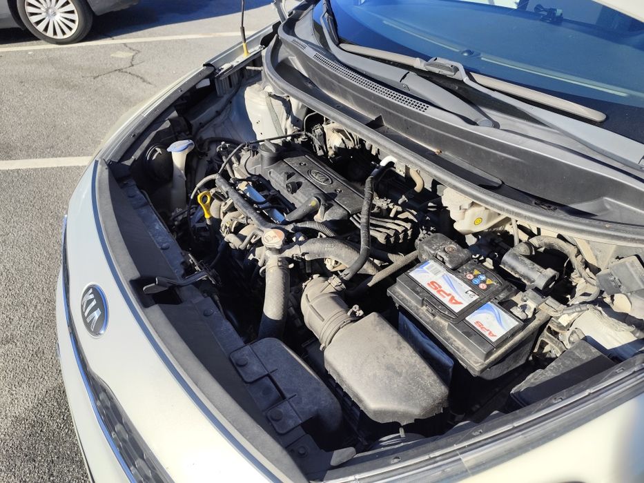 Kia Rio 1.25 CVVT 2014 • Muito Fiável • Económico • Revisão Incluída