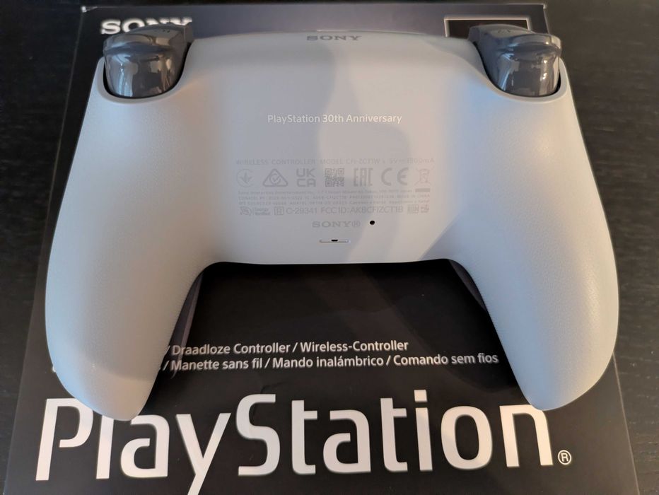 Comando Ps5 Dualsense Edição Limitada 30º Aniversário(Fatura/Garantia)
