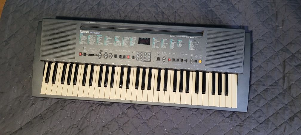 Keyboard Yamaha PSR-200