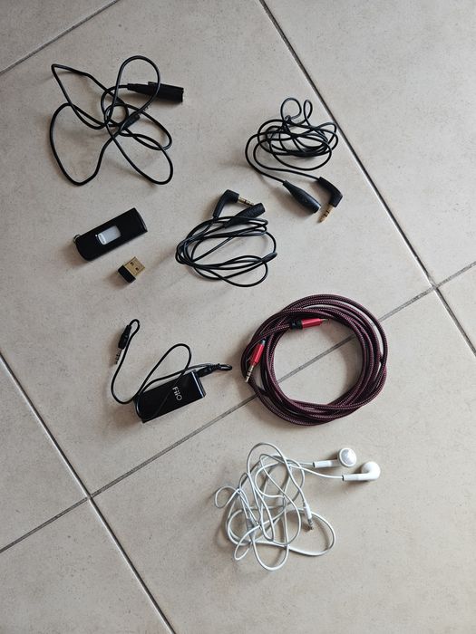 Набір аудіо шнурків, посилювач звуку, вайфай приймач