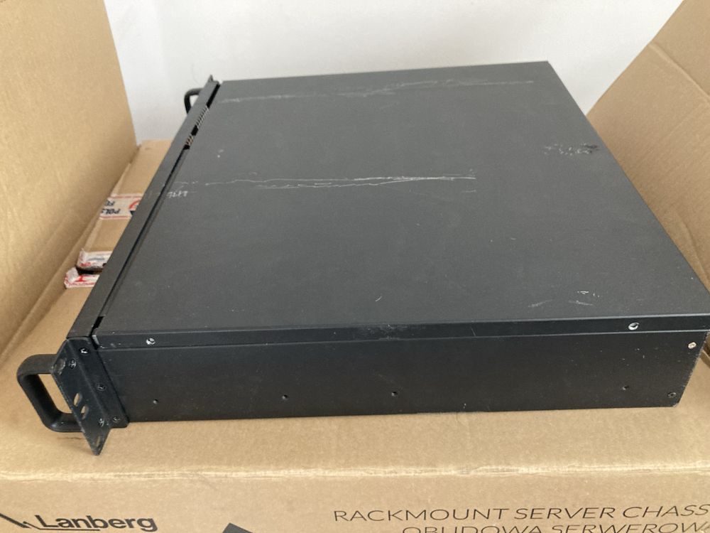 Obudowa rack pc netrack 2u 19 cali