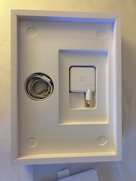 MacBook Pro M3 Pro 14.2” CPU/14C GPU/36GB 512GB