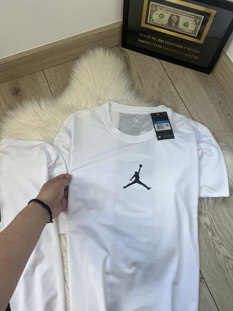 NEW/Белая Футболка Jordan Paris | DRI-FIT большой логотип на спине